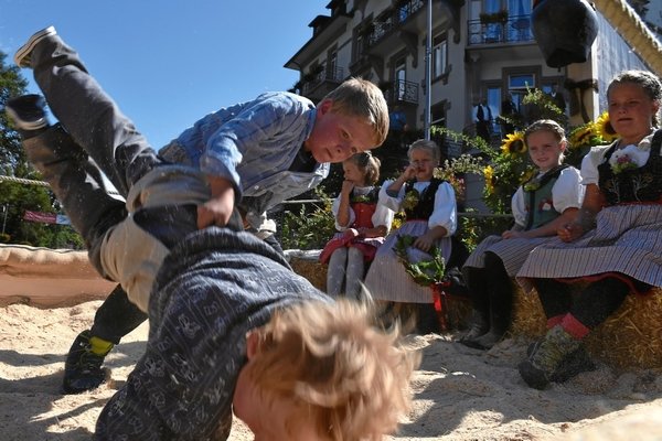 © Verein «Schweizerisches Trachten- und Alphirtenfest Unspunnen»