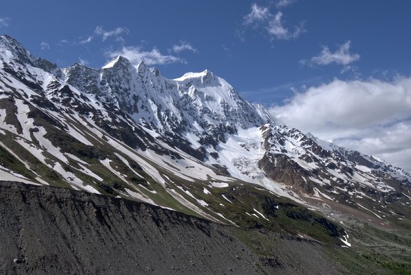 Fragile Berge im Lötschental