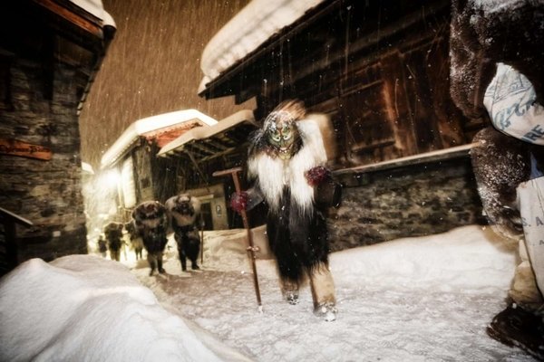 Tschäggättä - © Lötschental Tourismus