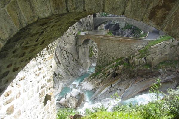 Teufelsbrücke in der Schöllenenschlucht