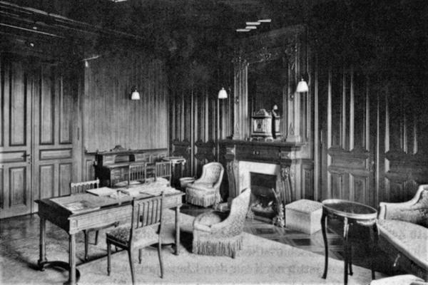 Viktorianisches Arbeitszimmer - © aletscharena
