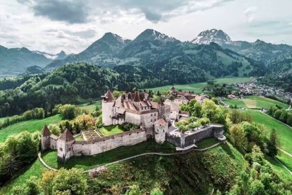 © myswitzerland