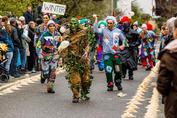 © Eierauflesen Auenstein