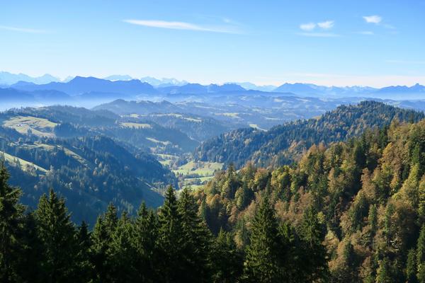 Aussicht vom Entlebuch auf die Berner Alpen