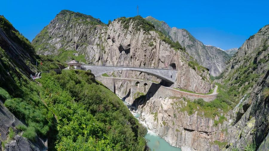 Teufelsbrücke - © andermatt.swiss