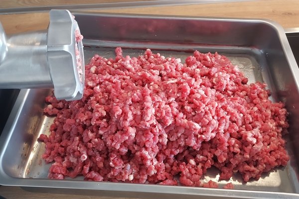 Perfektes Lammhackfleisch für Burger! - © René Buss