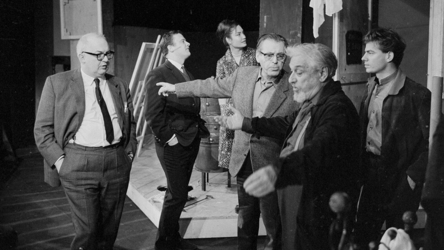 Friedrich Dürrenmatt (links im Bild) - © ETH-Bibliothek / Comet Photo AG (Zürich)