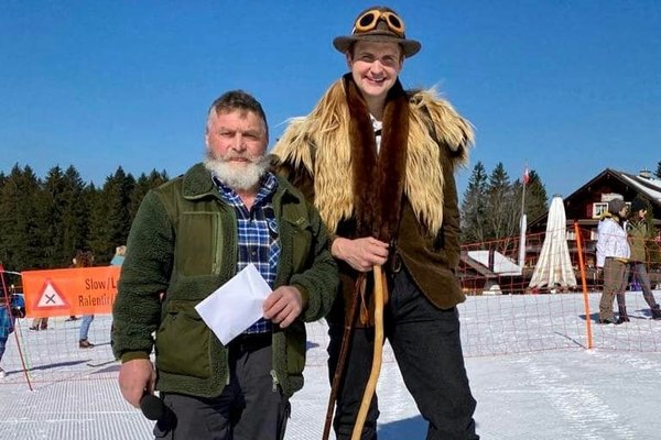 Silvan Betschart (rechts), Karl Hediger (links) © Berggasthaus Herrenboden (Facebook)