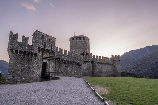 Castello di Montebello - © ticino.ch