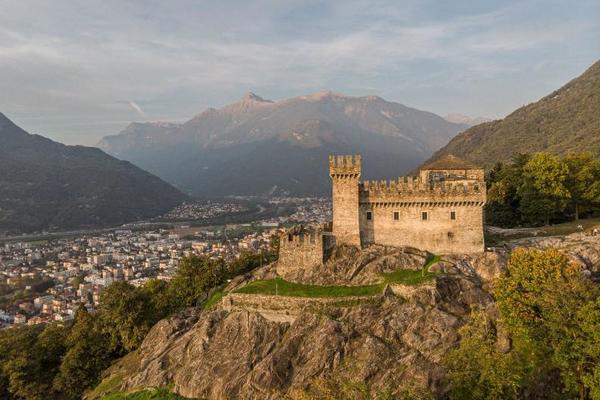 Castello di Sasso Corbaro - © ticino.ch