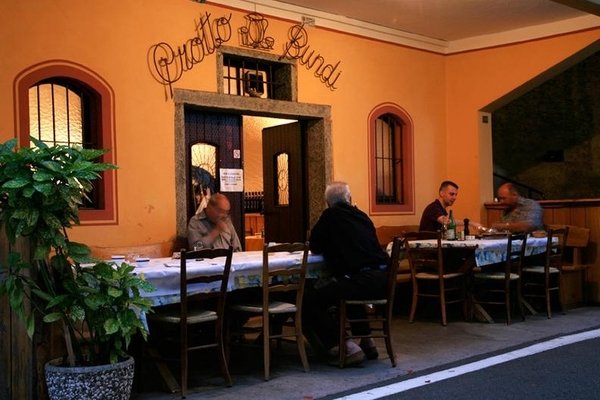 «Grotto Bundi» - © ticino.ch