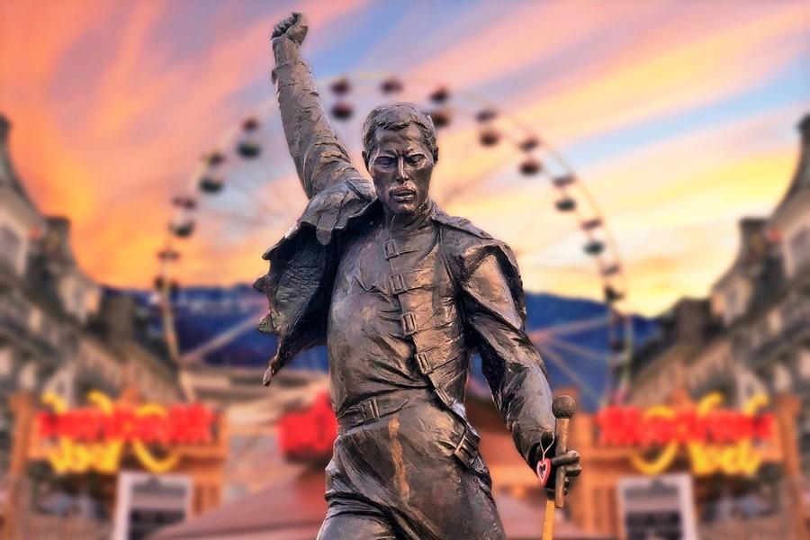 Freddy Mercury Statue Montreux