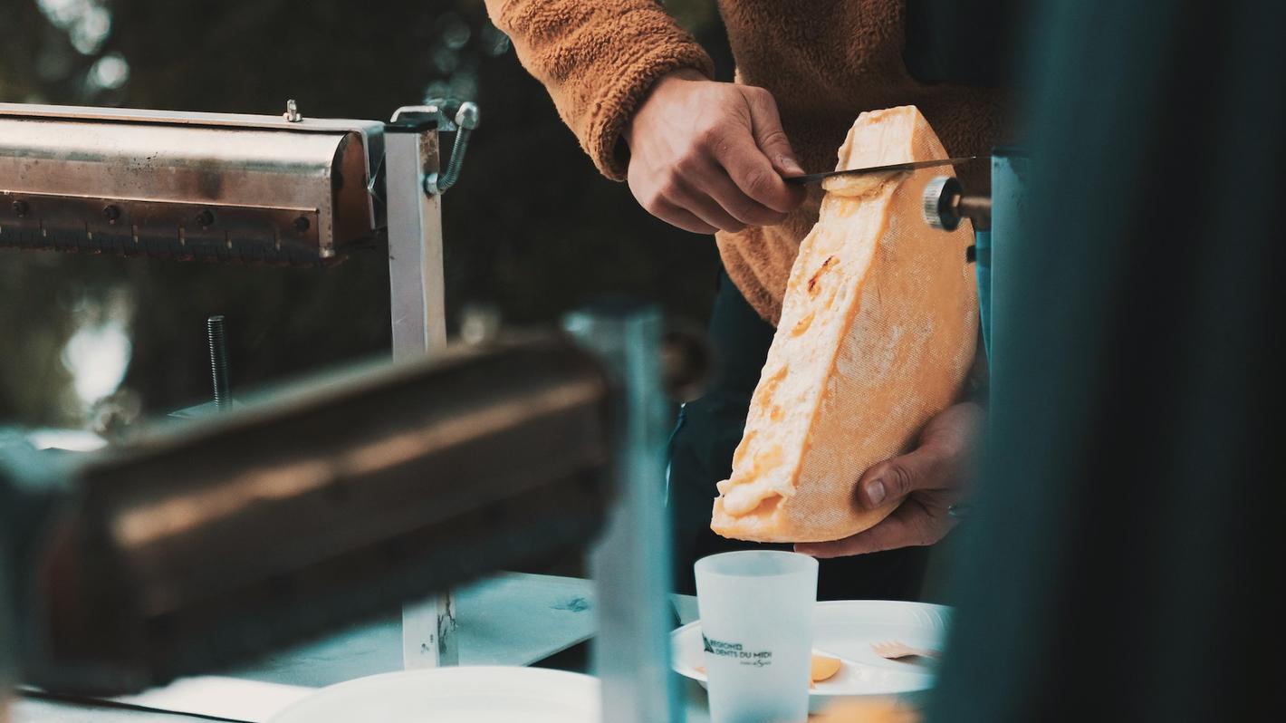 Original «Raclette du Valais» - © Bruno Perrin / myswitzerland