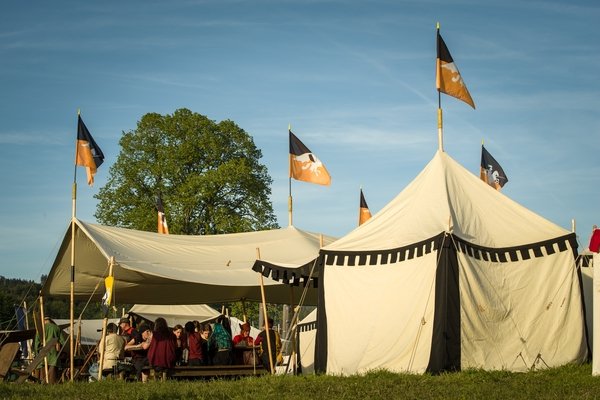 Lagerromantik - © turnei.ch