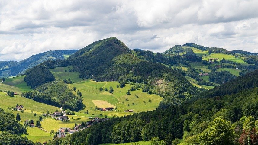 Baselland - das Wander-, Burgen- und Genießerland