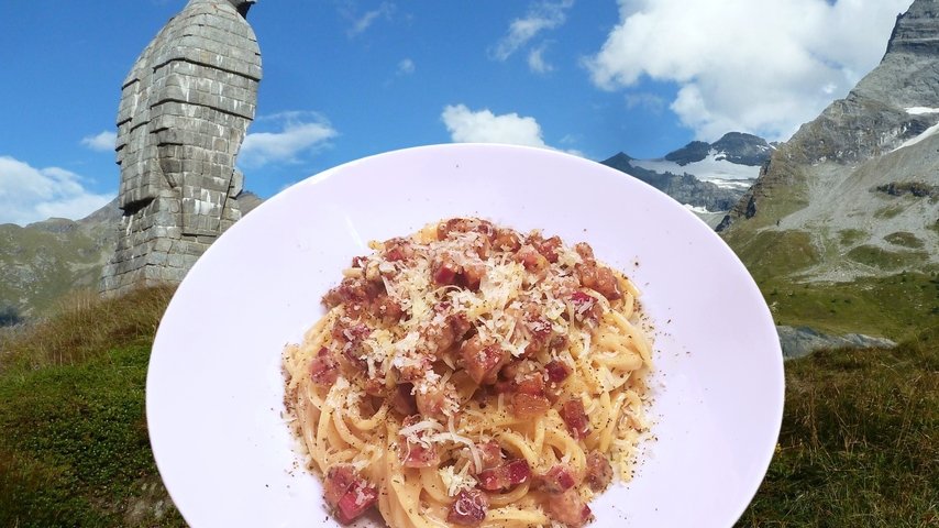 Spaghetti «Simplon-Carbonara» - Bella Italia im Wallis (mit Rezept)