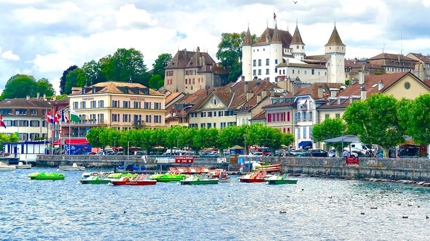 Zwischen Lausanne und Genf: Ein Ausflug nach Nyon